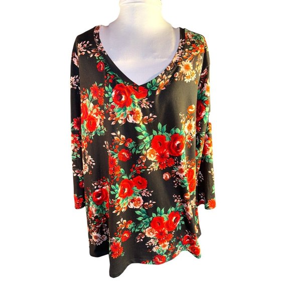 Pioneer Woman Black Tunic with Red Floral Design Women Size Medium - Picture 1 of 10